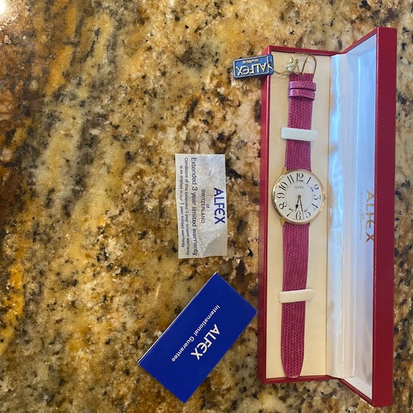 Alfex ladies Swiss watch with tags in original box vintage purchased in 1993 - Picture 1 of 1